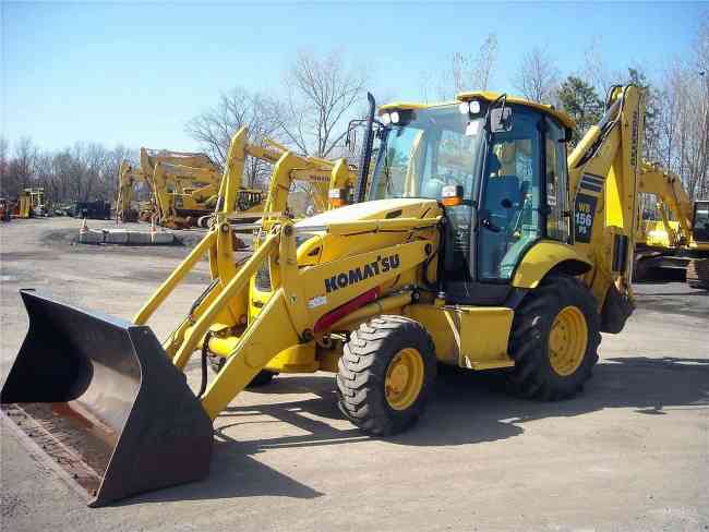 KOMATSU WB 156 PS-5 pompa wody